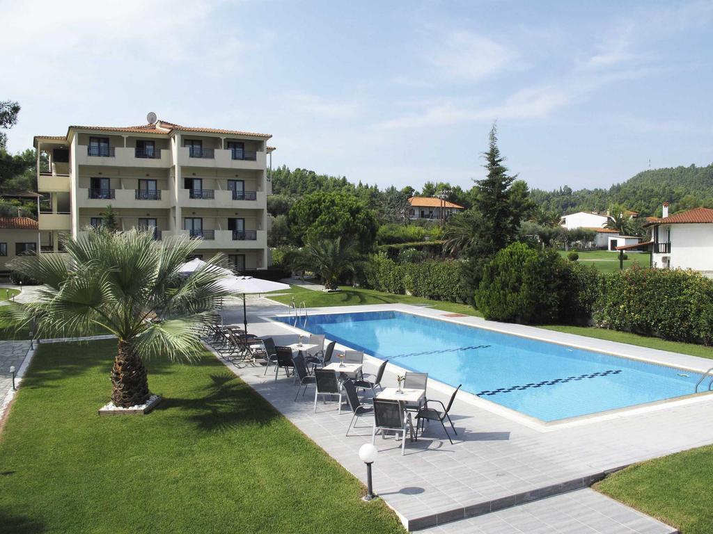 Hotel Azur Криопиги Экстерьер фото