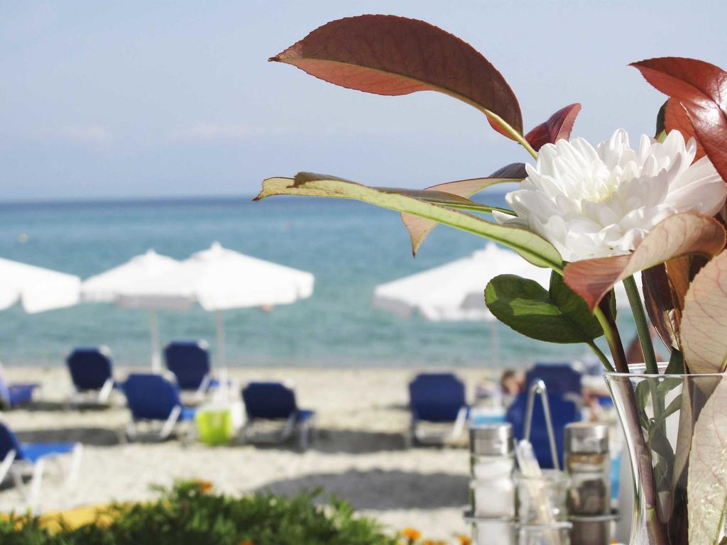 Hotel Azur Криопиги Экстерьер фото
