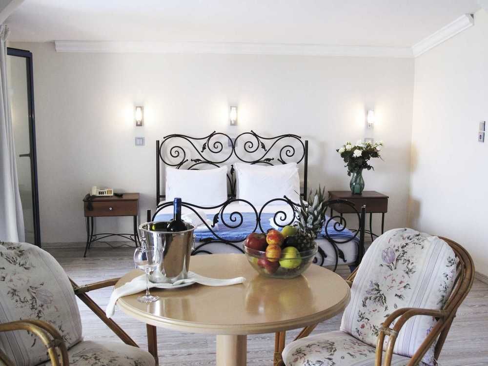 Hotel Azur Криопиги Экстерьер фото