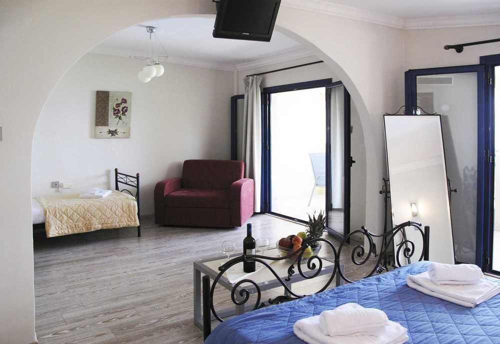 Hotel Azur Криопиги Экстерьер фото